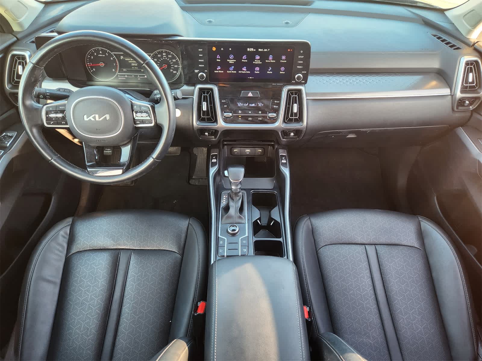 Thumbnail: 2022 Kia Sorento - 24