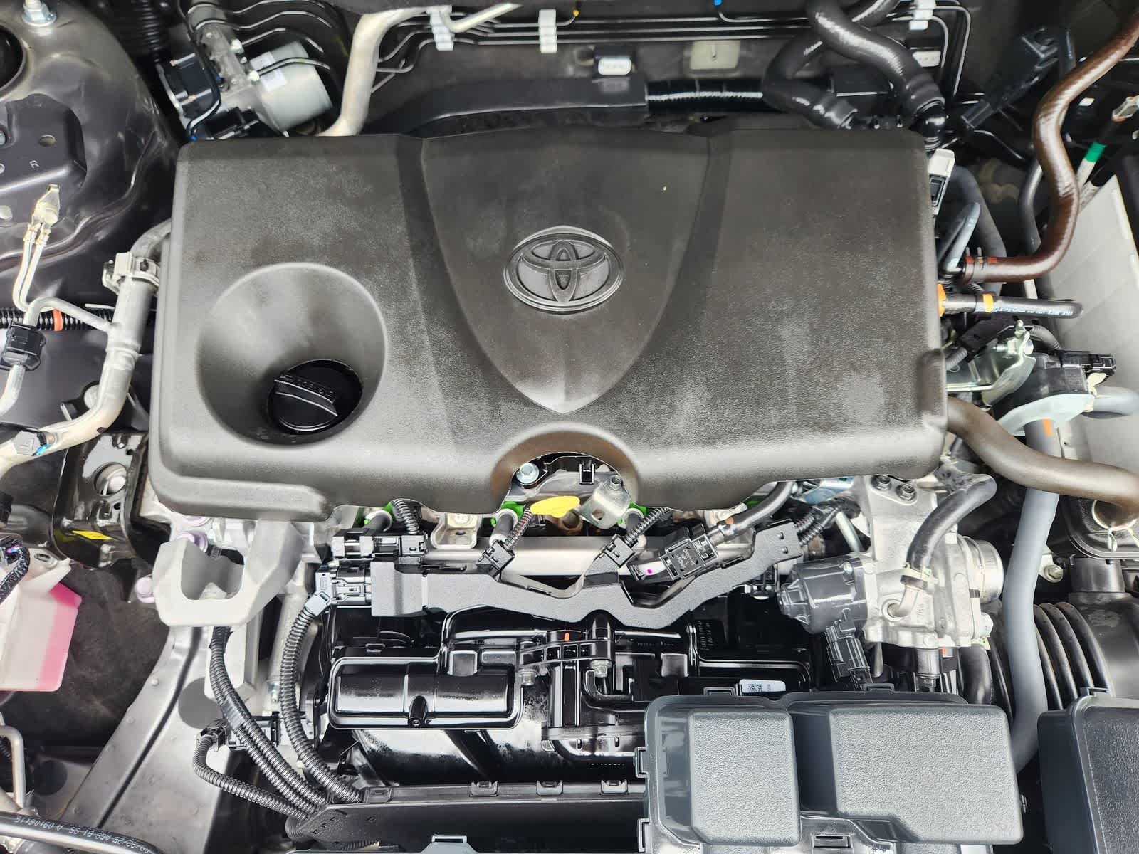 Thumbnail: 2025 Toyota RAV4 - 33