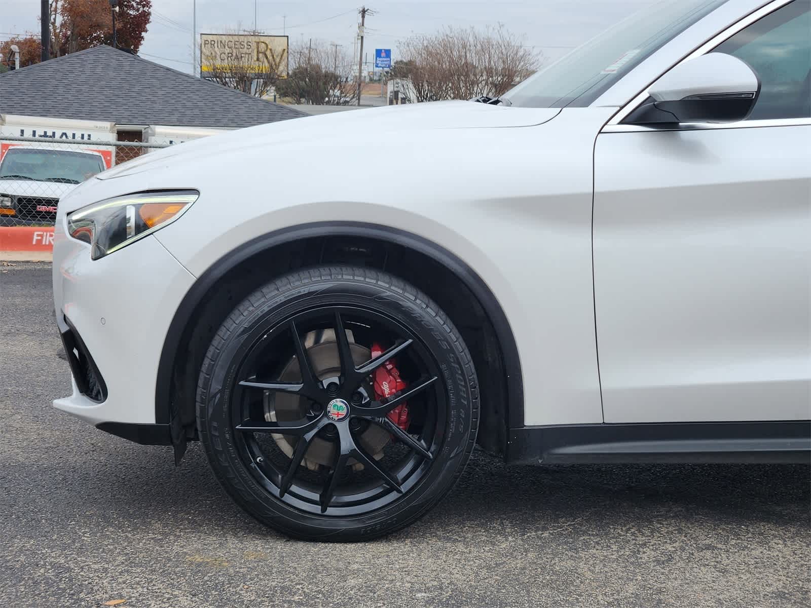 Thumbnail: 2019 Alfa Romeo Stelvio - 8