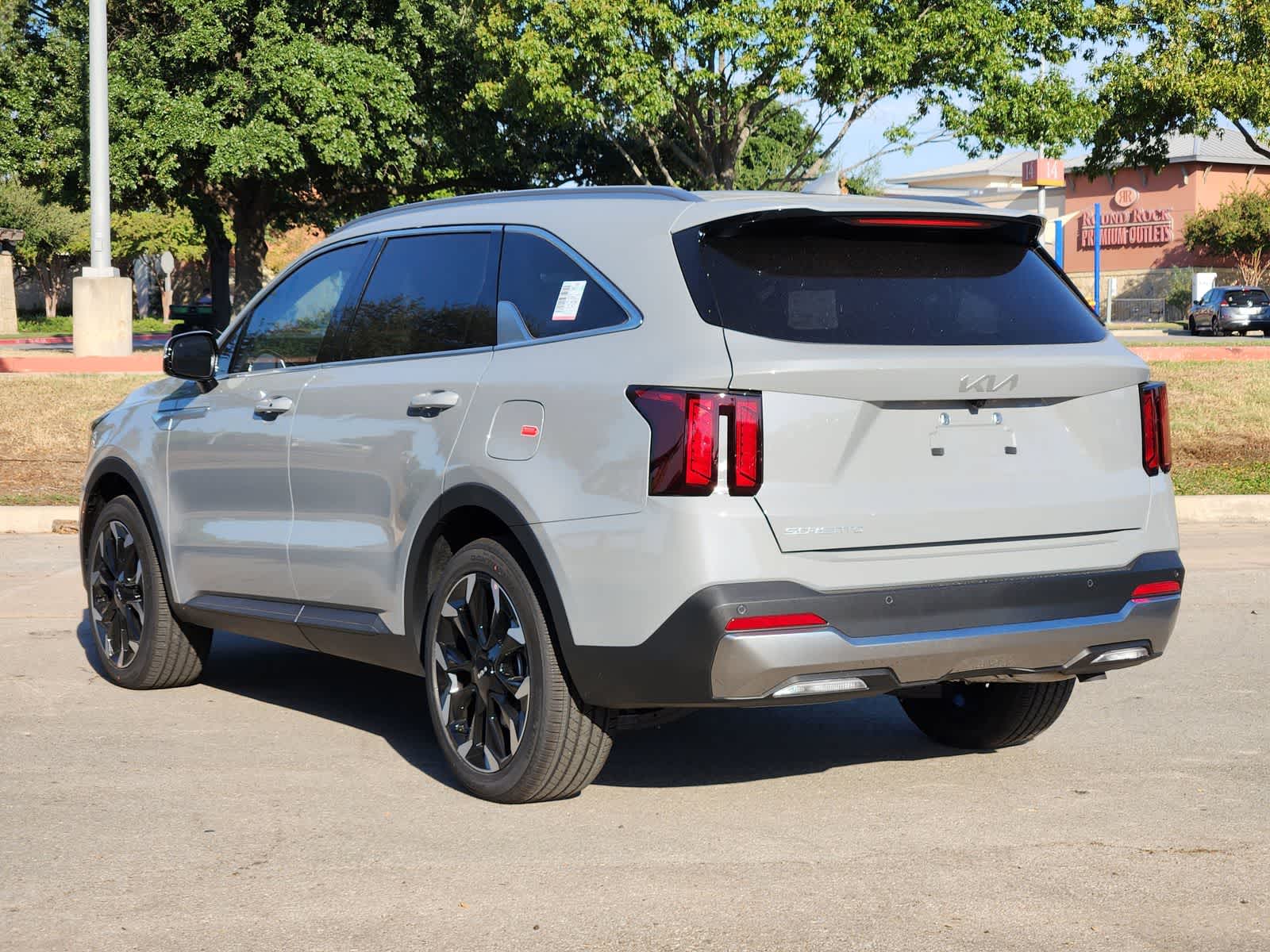 Thumbnail: 2026 Kia Sorento - 5