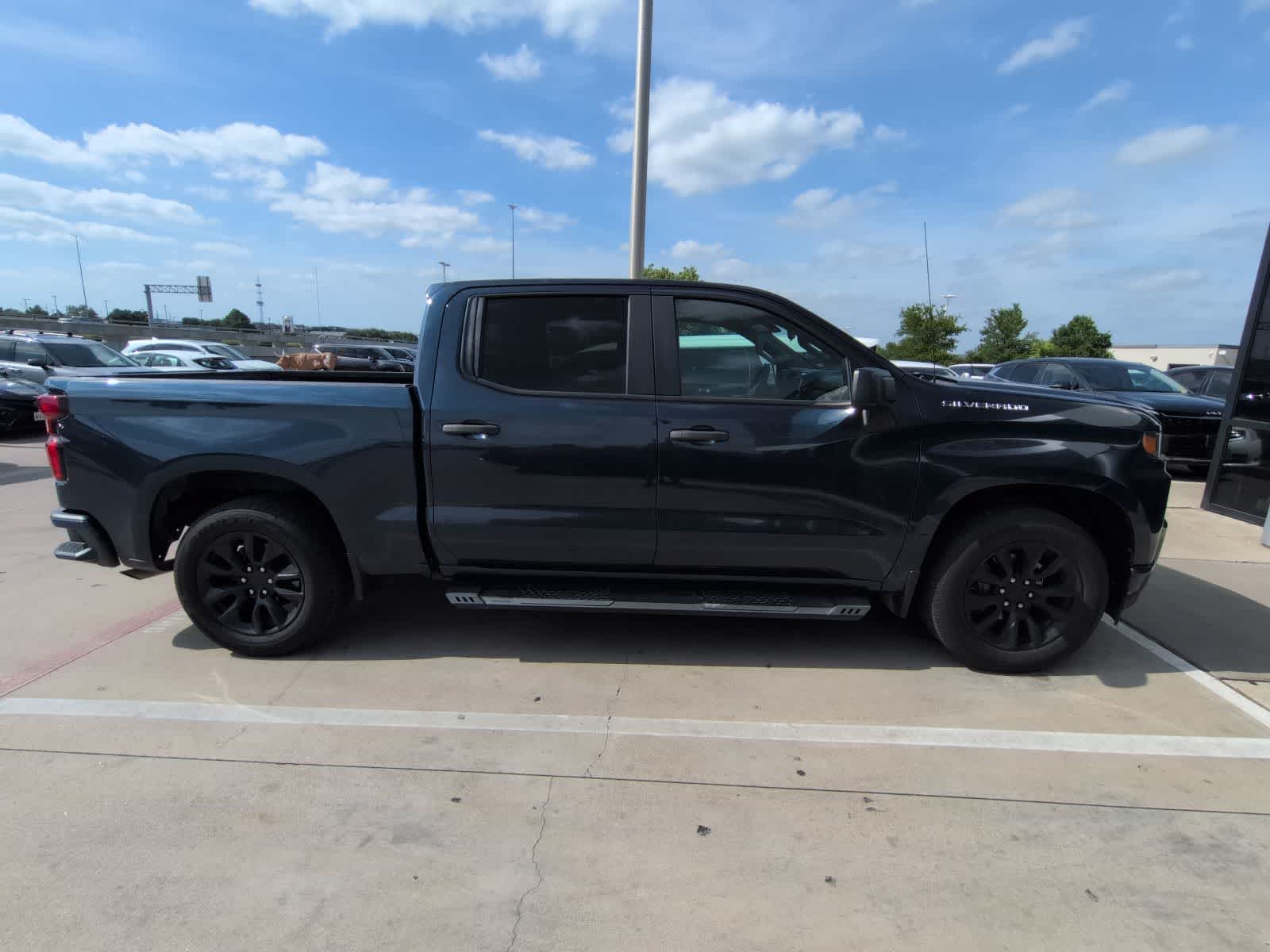 Thumbnail: 2020 Chevrolet Silverado 1500 - 4