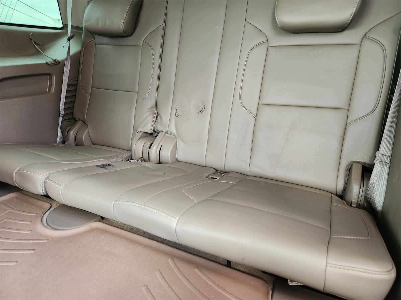 Thumbnail: 2015 Chevrolet Tahoe - 31