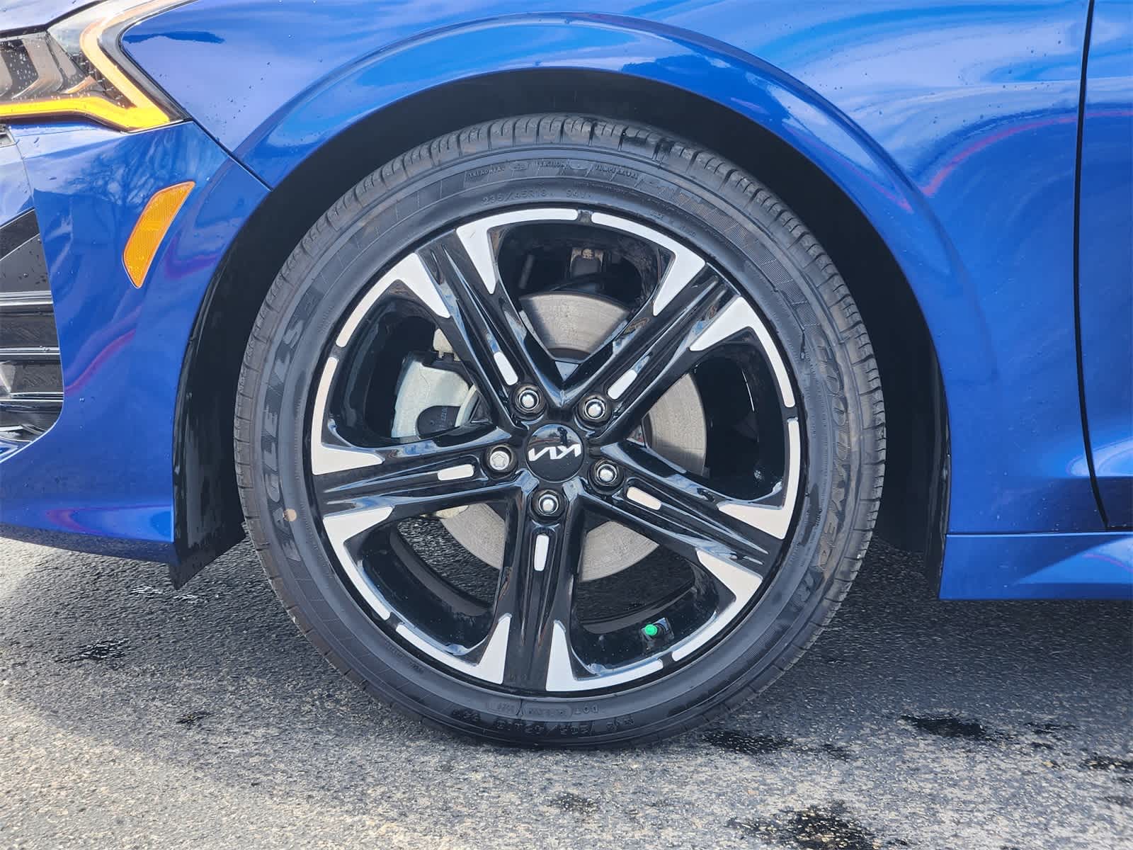 Thumbnail: 2023 Kia K5 - 9