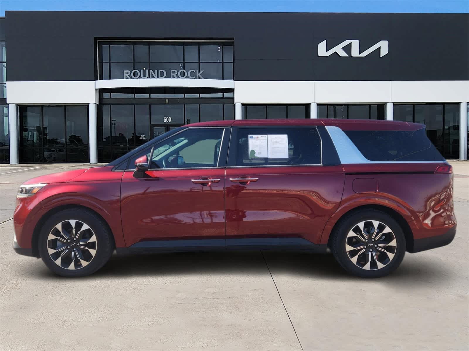 Thumbnail: 2024 Kia Carnival - 4