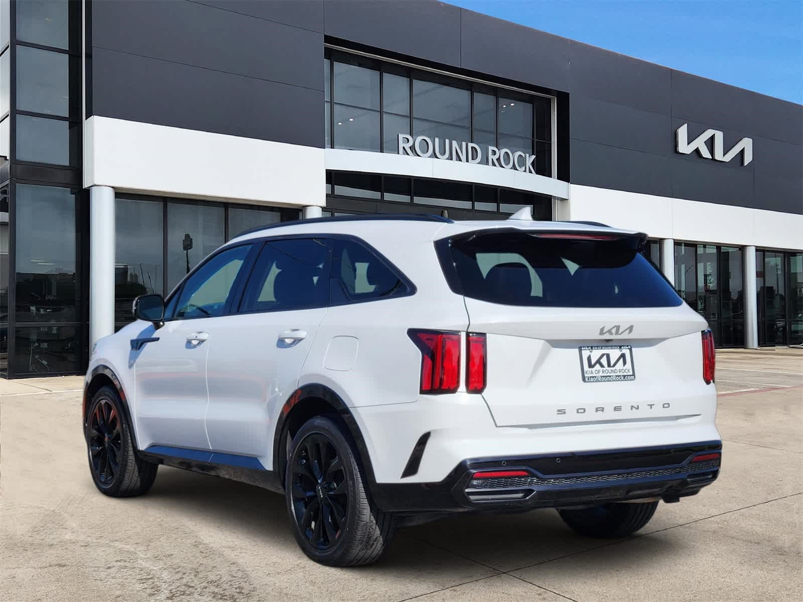 Thumbnail: 2022 Kia Sorento - 6