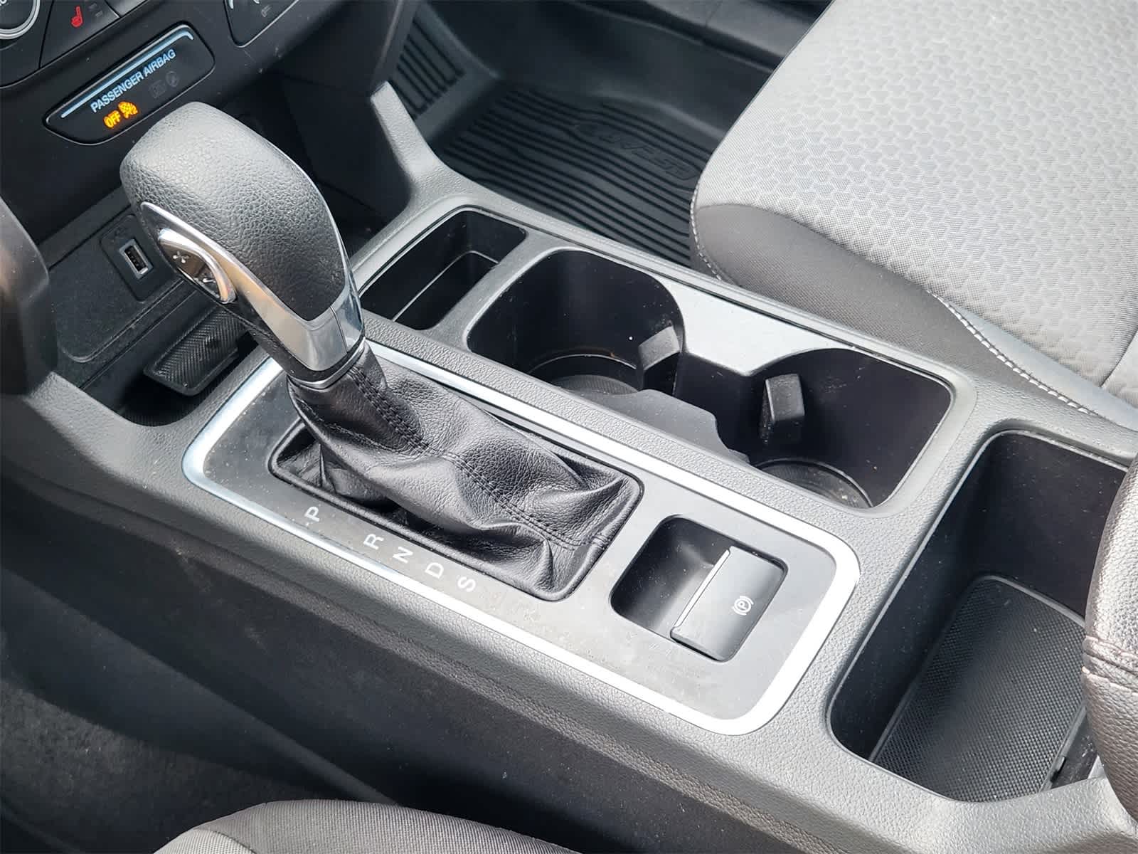 Thumbnail: 2018 Ford Escape - 19