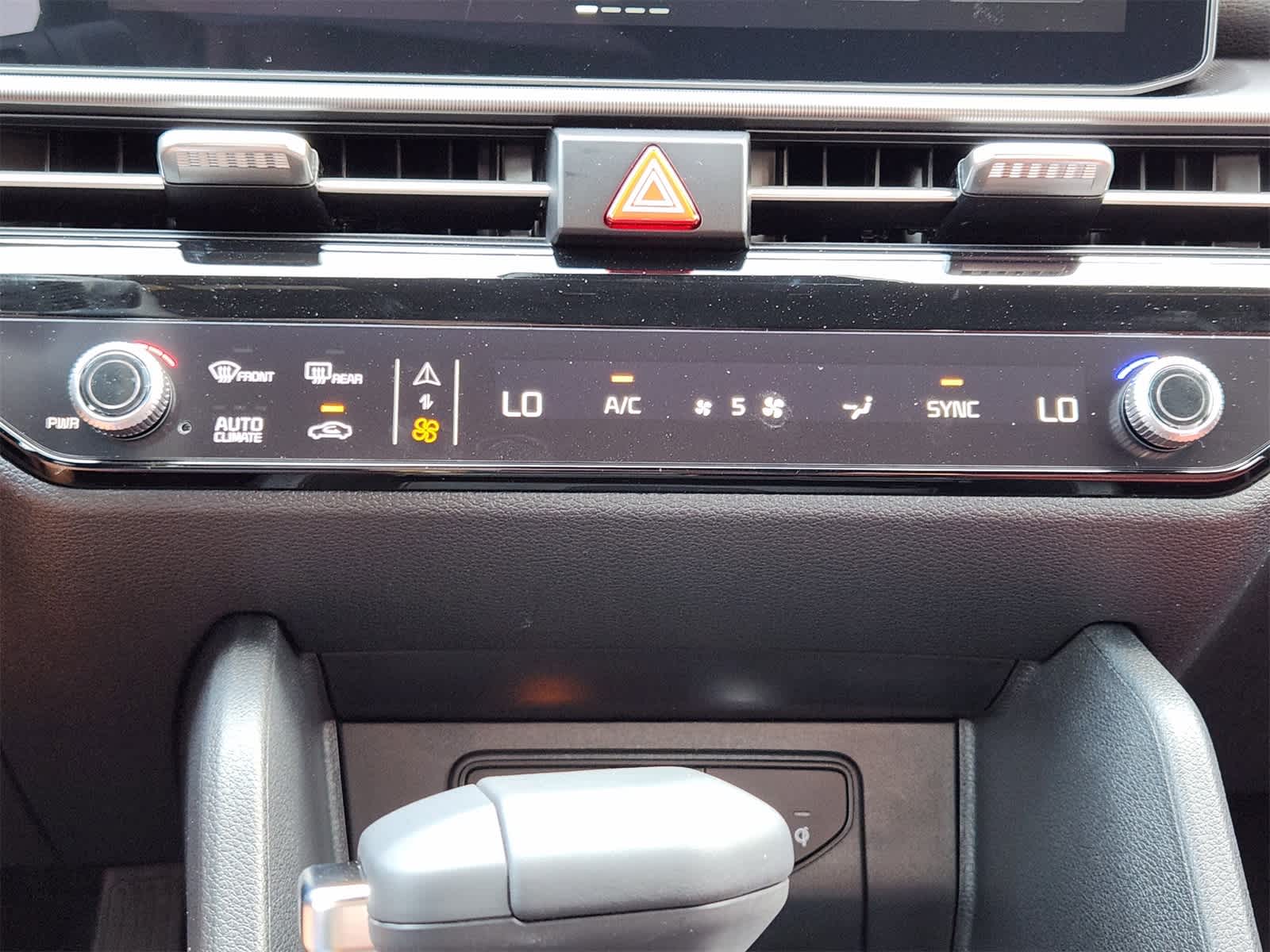 Thumbnail: 2026 Kia Sportage - 17