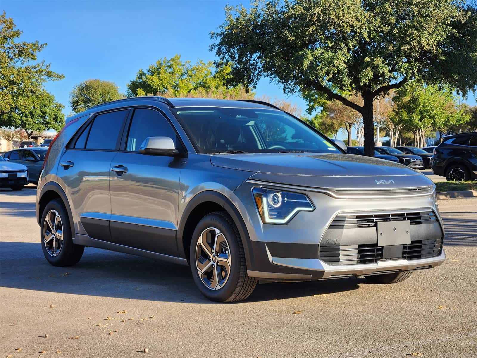 Thumbnail: 2026 Kia Niro - 3