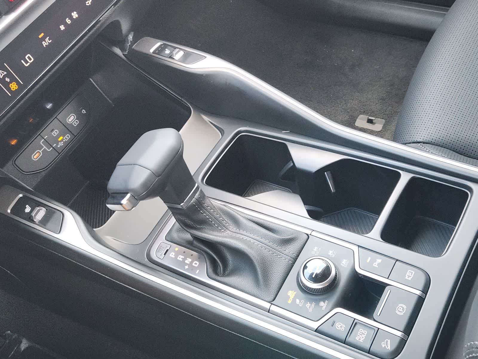 Thumbnail: 2026 Kia Sorento - 19