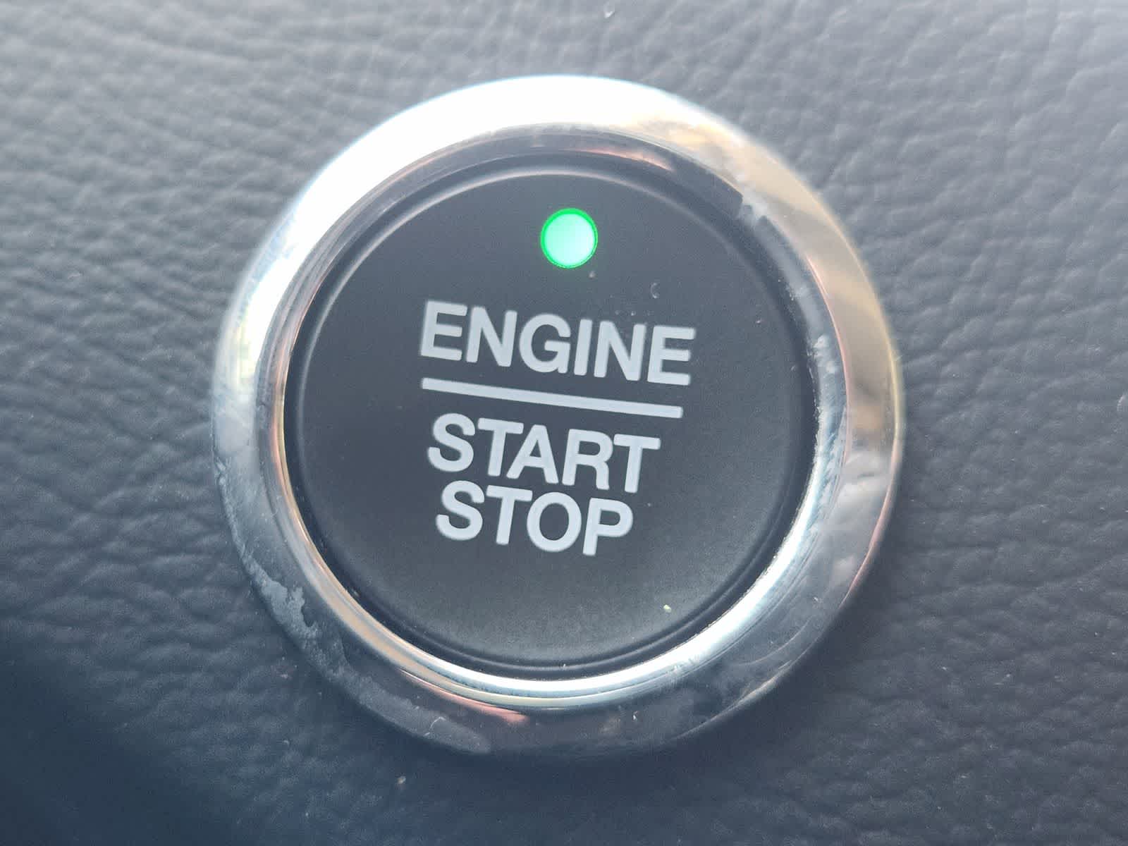 Thumbnail: 2020 Ford Edge - 21