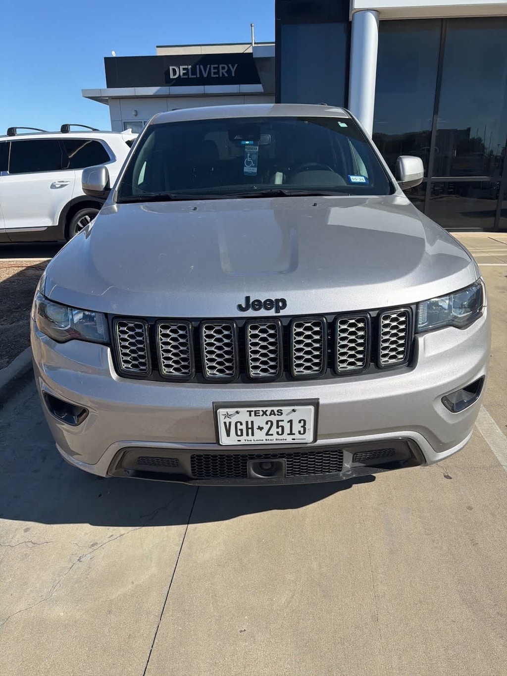 Used 2021 Jeep Grand Cherokee Laredo SUV