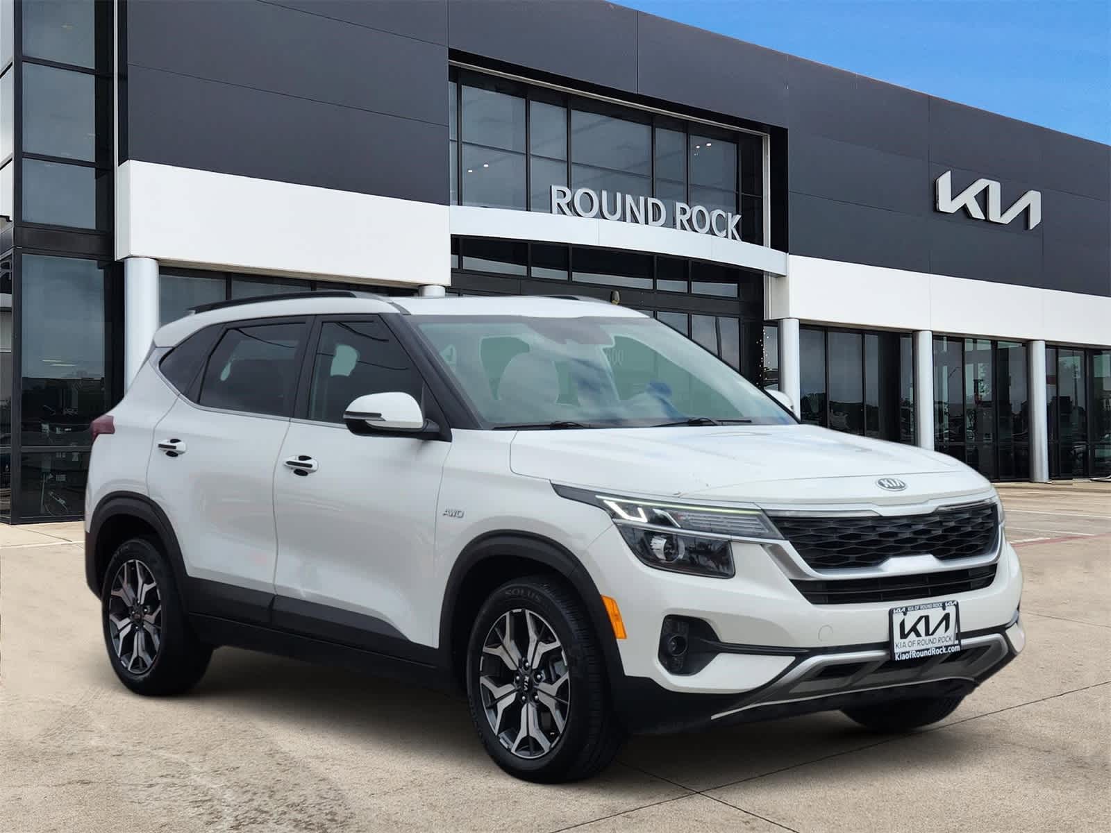 Thumbnail: 2021 Kia Seltos - 3