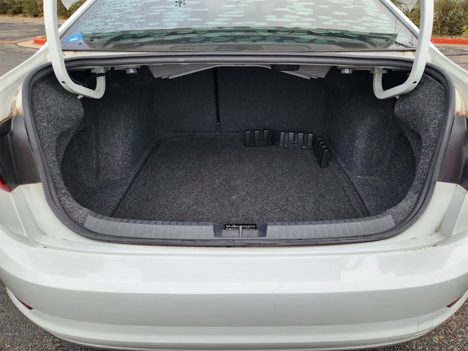 Thumbnail: 2019 Volkswagen Jetta - 28