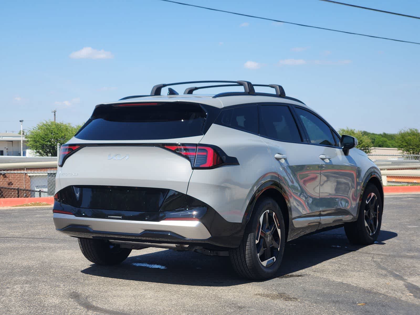 Thumbnail: 2026 Kia Sportage - 6
