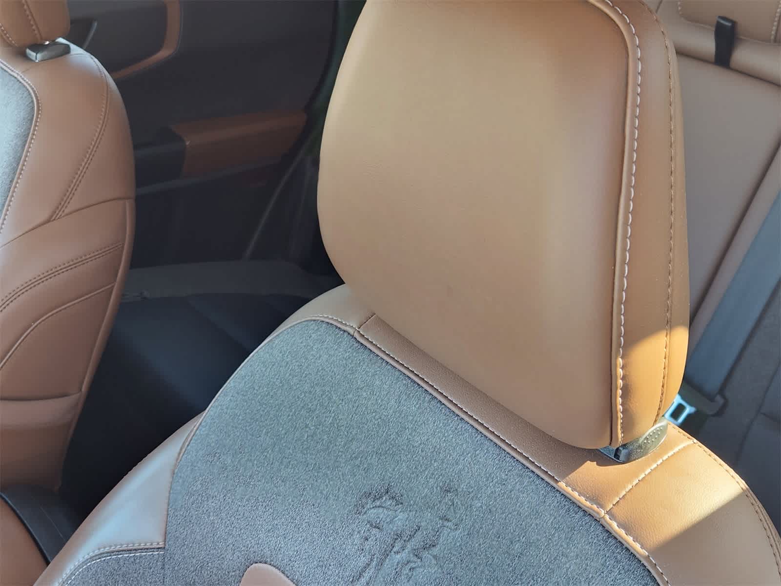 Thumbnail: 2021 Ford Bronco Sport - 15