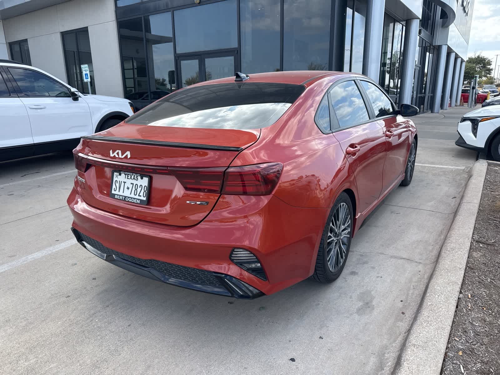 2023 Kia Forte GT-Line photo 3