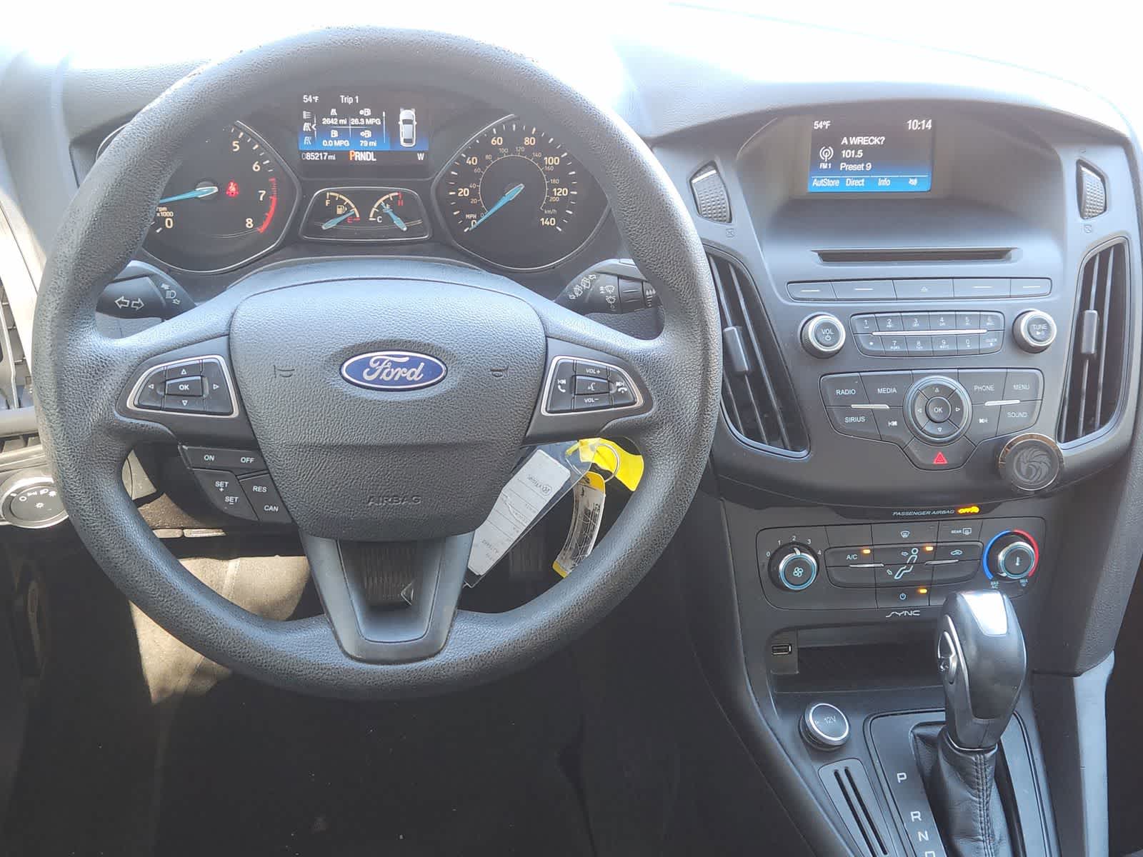 Thumbnail: 2015 Ford Focus - 26