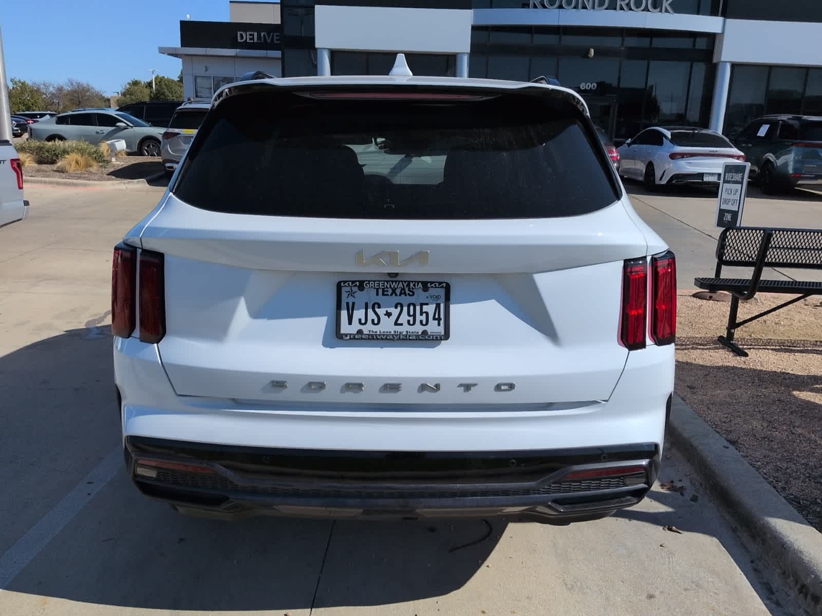 Thumbnail: 2022 Kia Sorento - 7