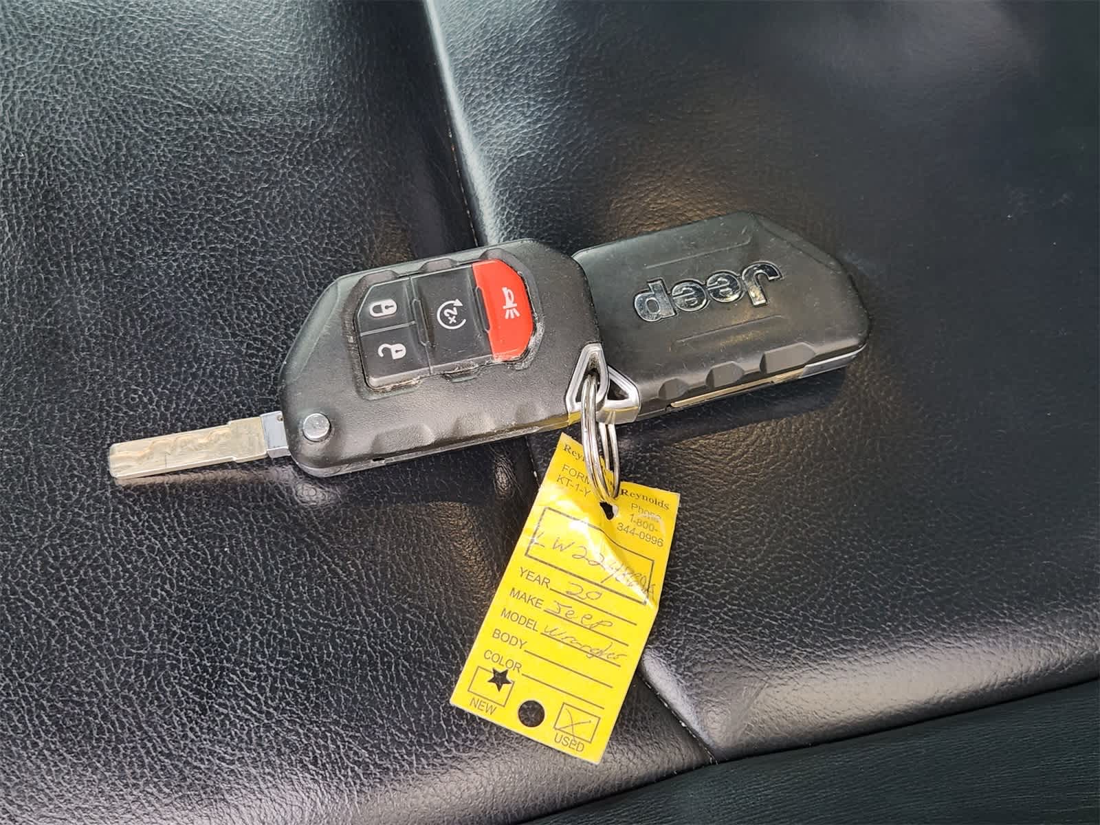 Thumbnail: 2020 Jeep Wrangler - 32