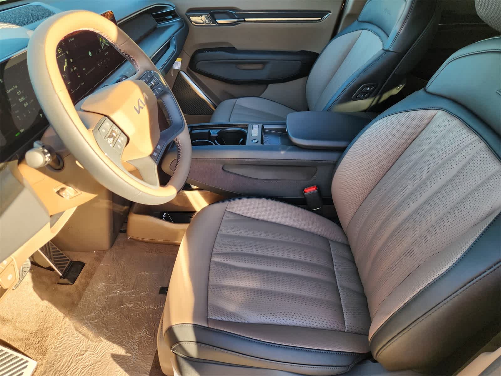 Thumbnail: 2026 Kia EV9 - 11