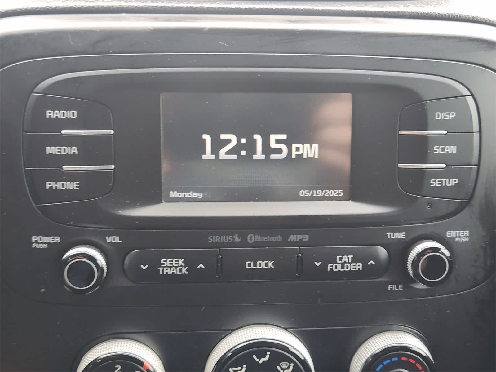 2016 Kia Soul Base 18