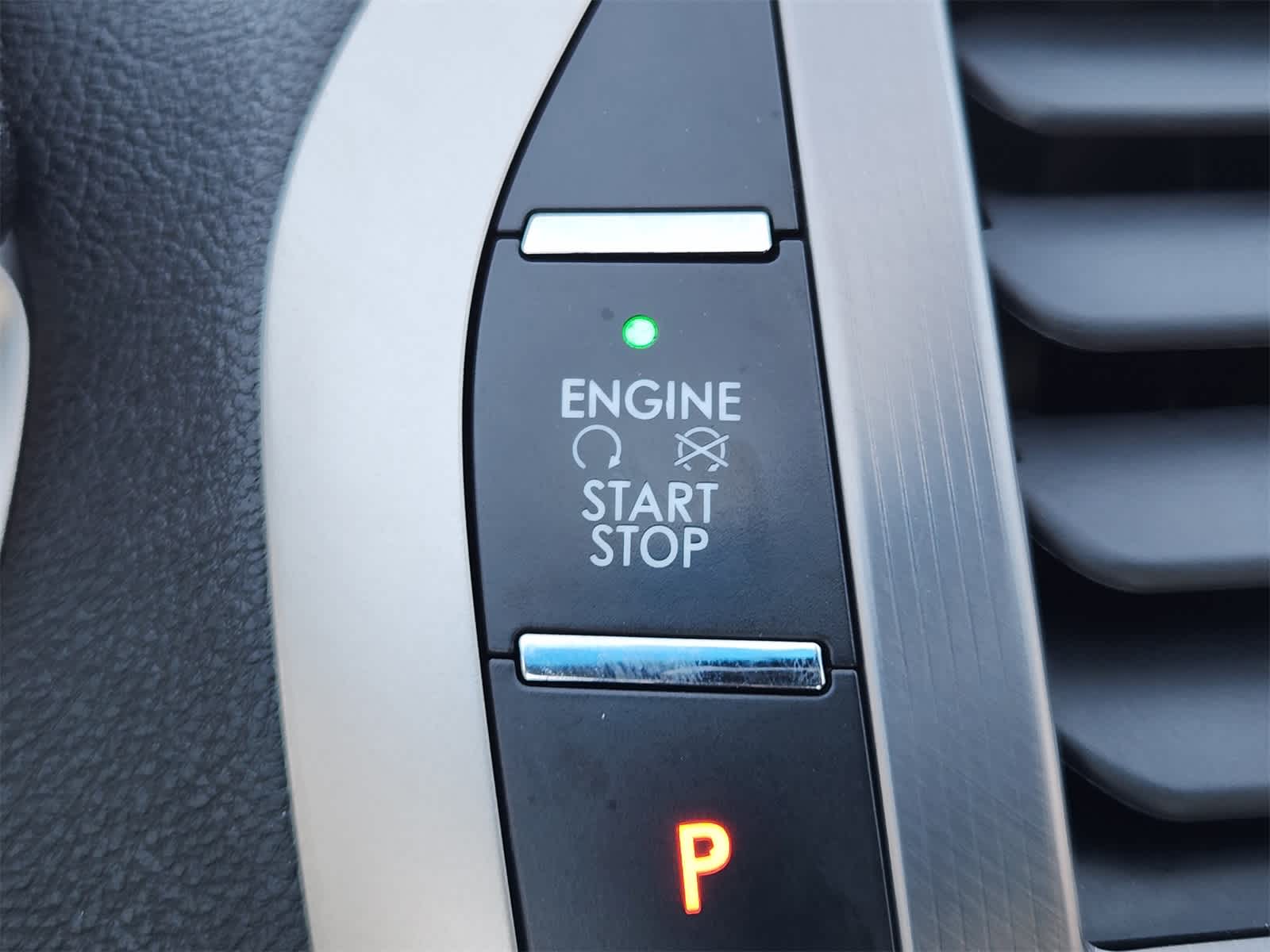 Thumbnail: 2019 Lincoln MKZ - 21