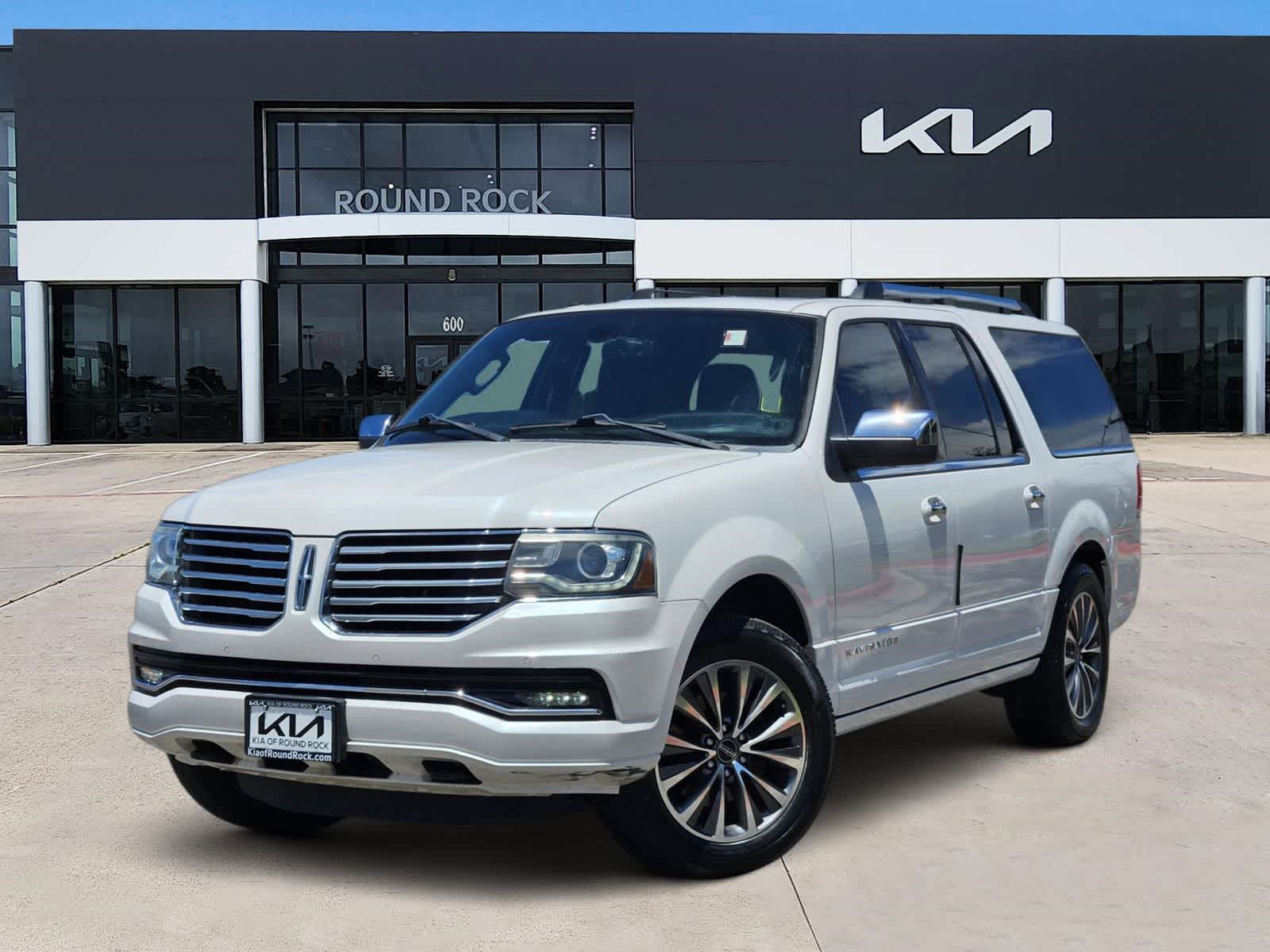 2016 Lincoln Navigator L Select -
                  Round Rock, TX