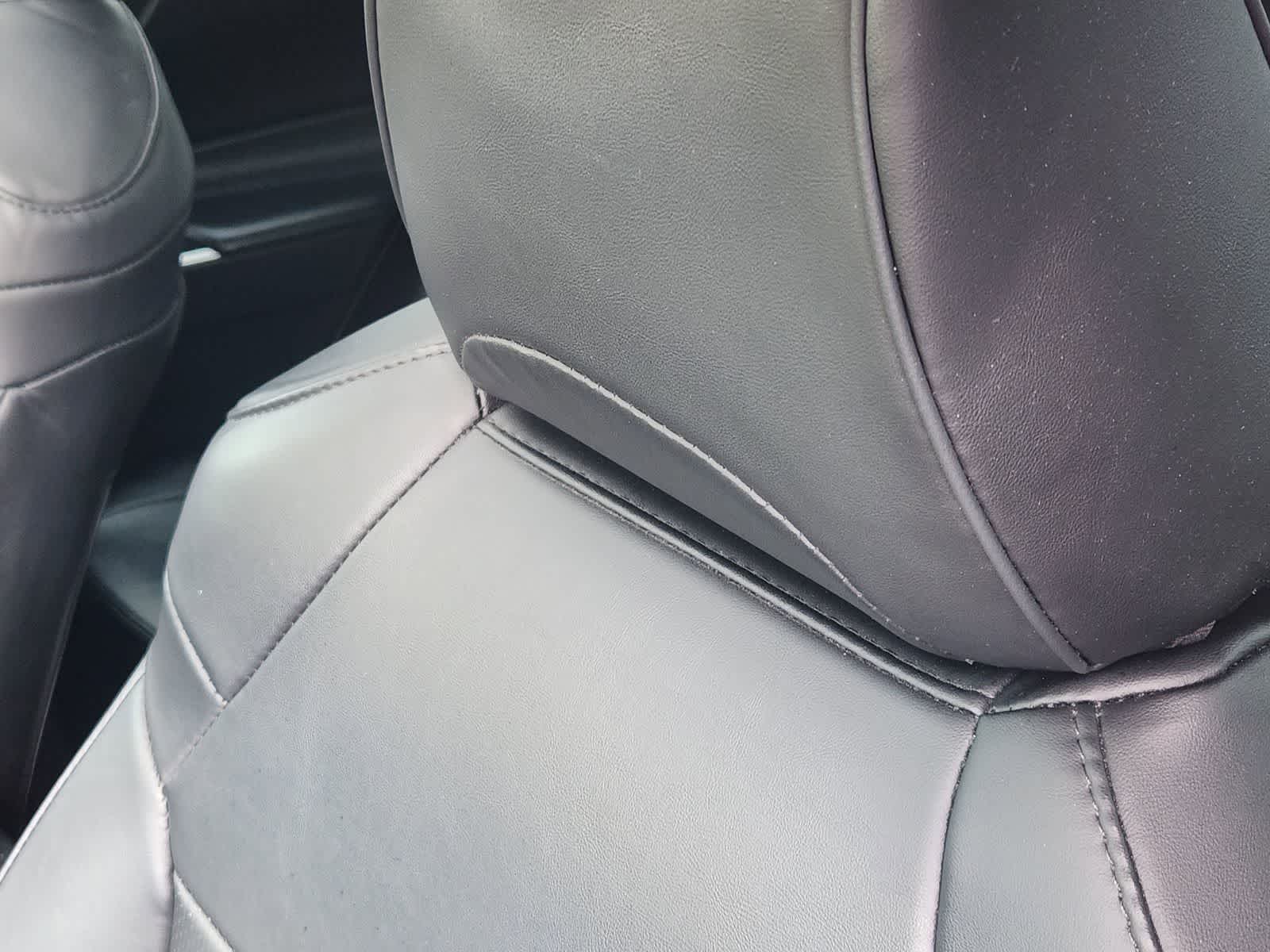 Thumbnail: 2025 Toyota RAV4 - 15