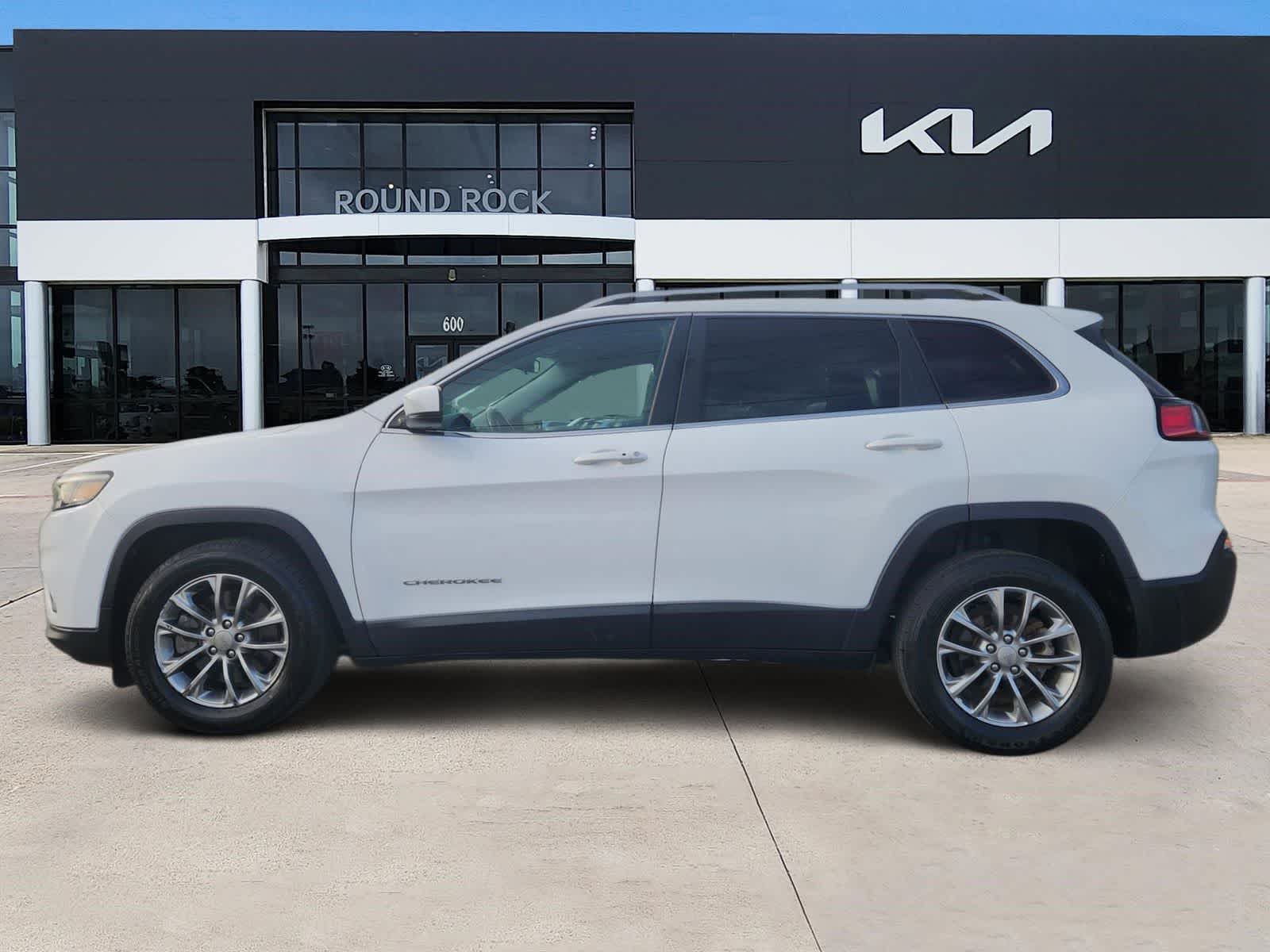 Thumbnail: 2019 Jeep Cherokee - 4