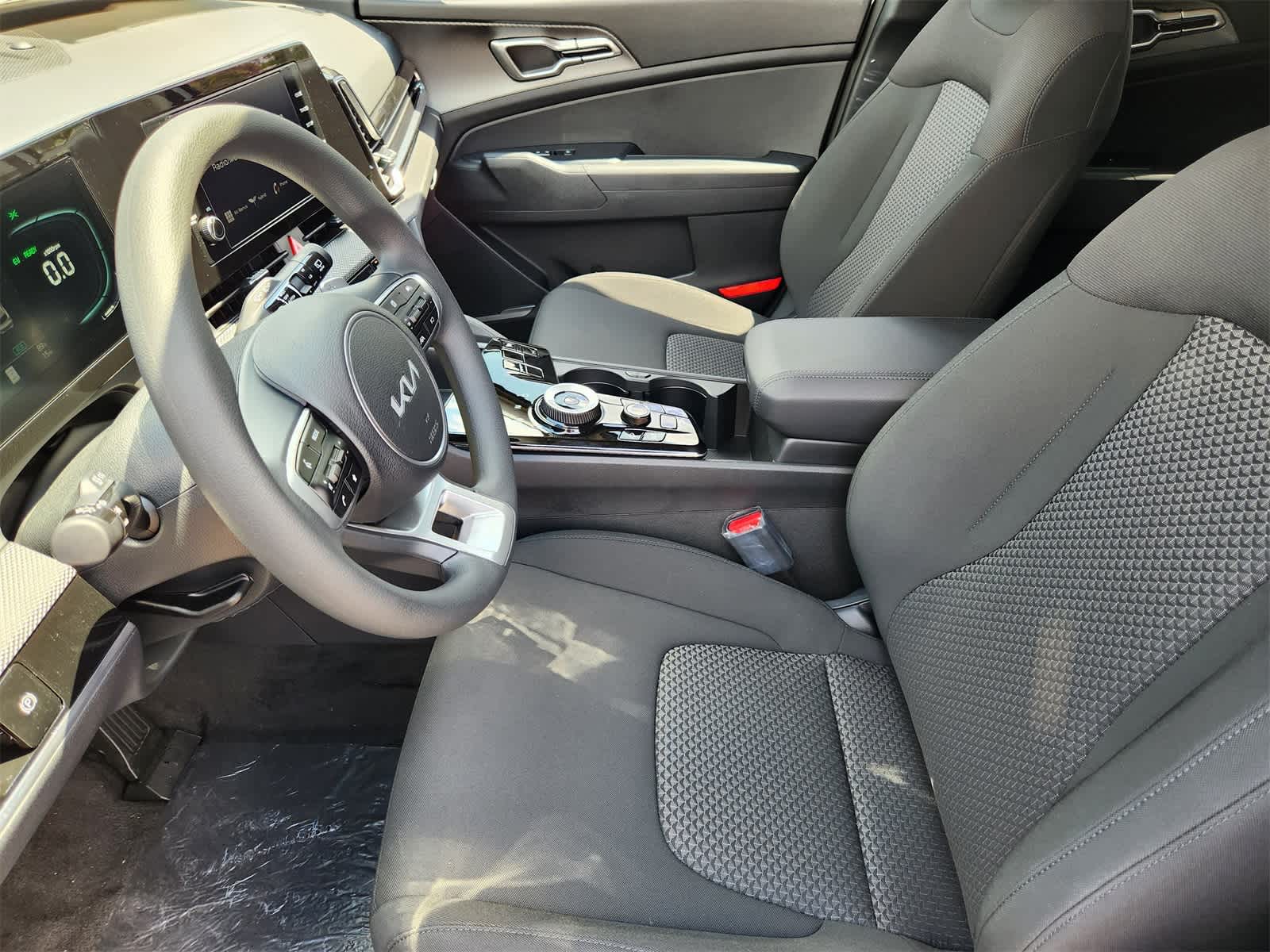 Thumbnail: 2025 Kia Sportage - 11