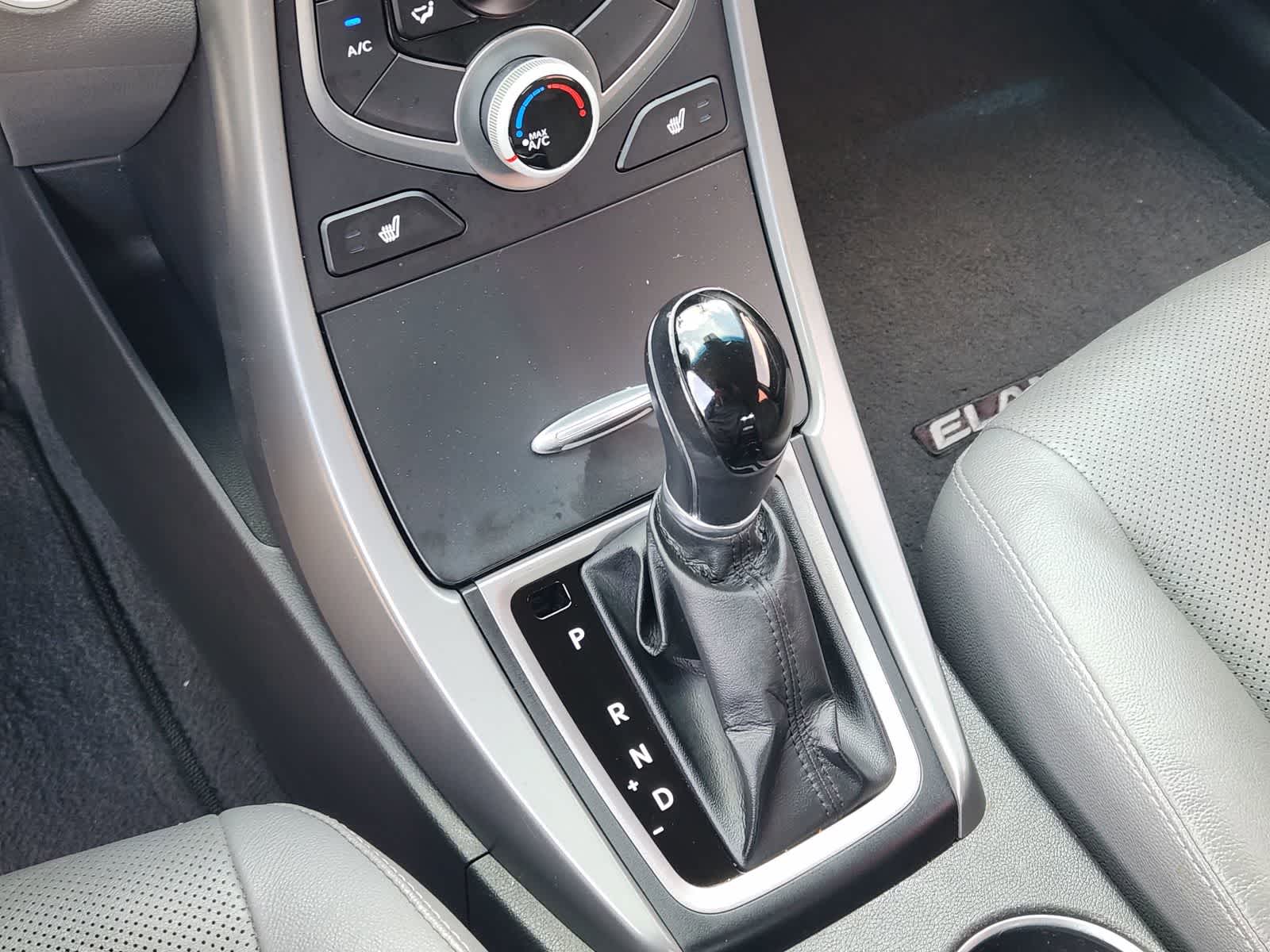 Thumbnail: 2014 Hyundai Elantra - 19