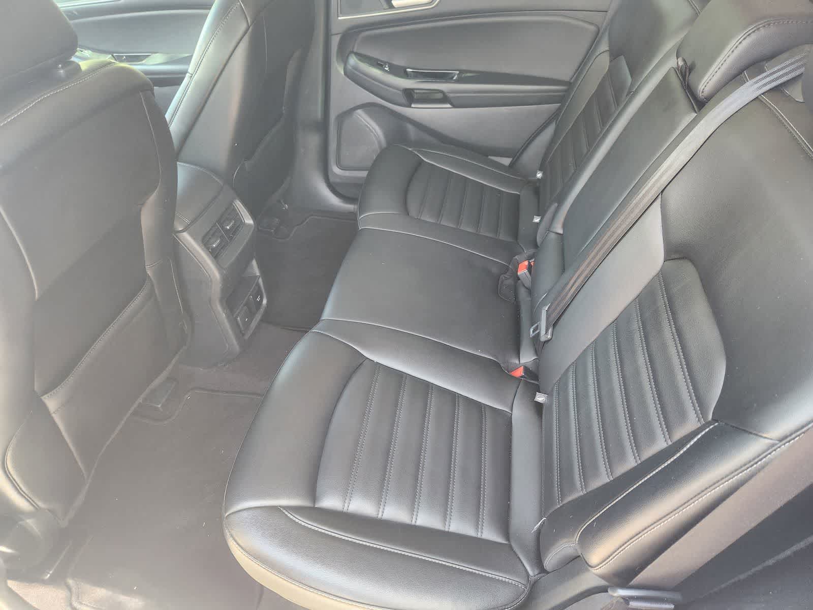 Thumbnail: 2020 Ford Edge - 29