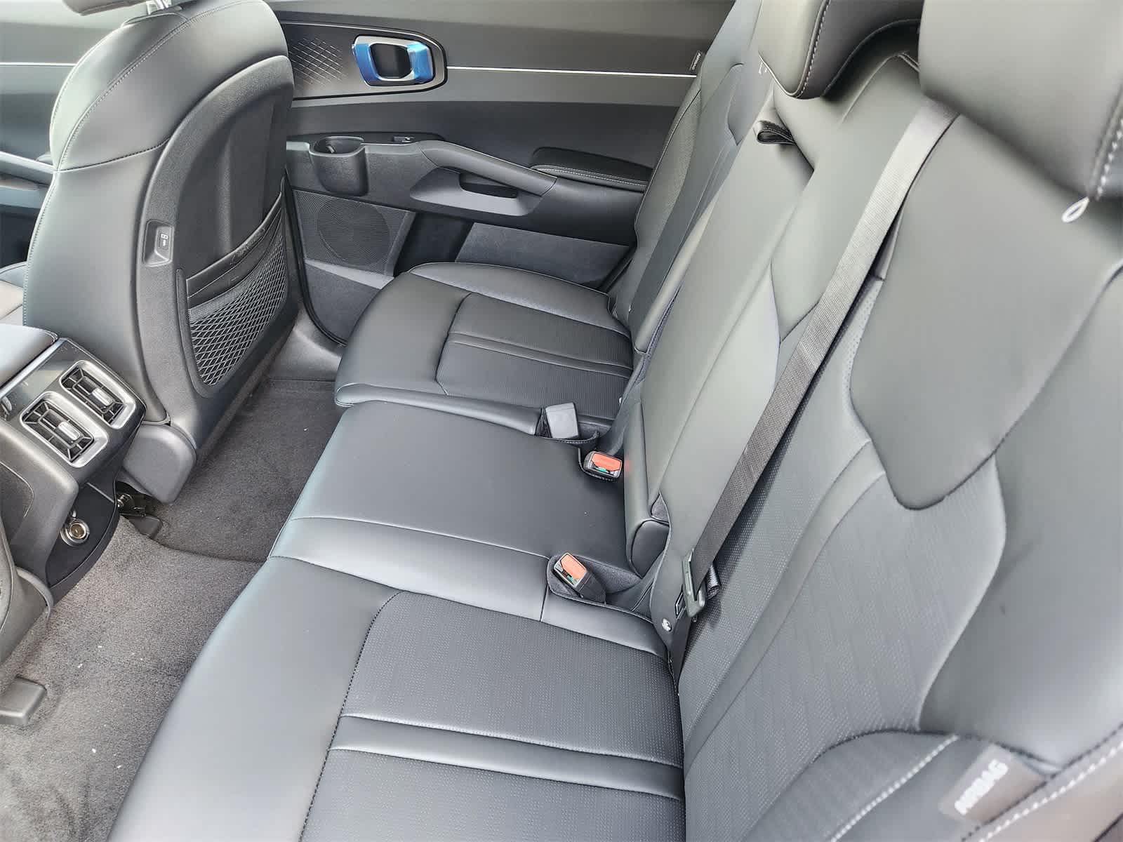 Thumbnail: 2026 Kia Sorento - 22