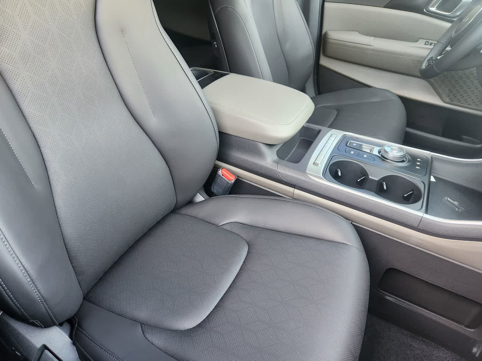 Thumbnail: 2026 Kia Carnival - 13