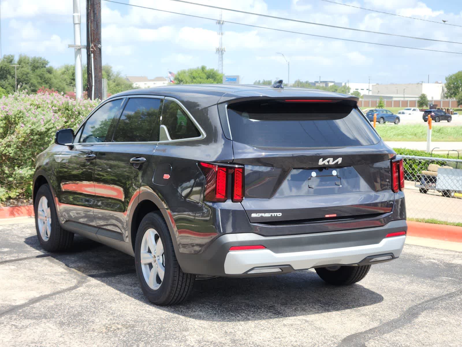 Thumbnail: 2026 Kia Sorento - 6