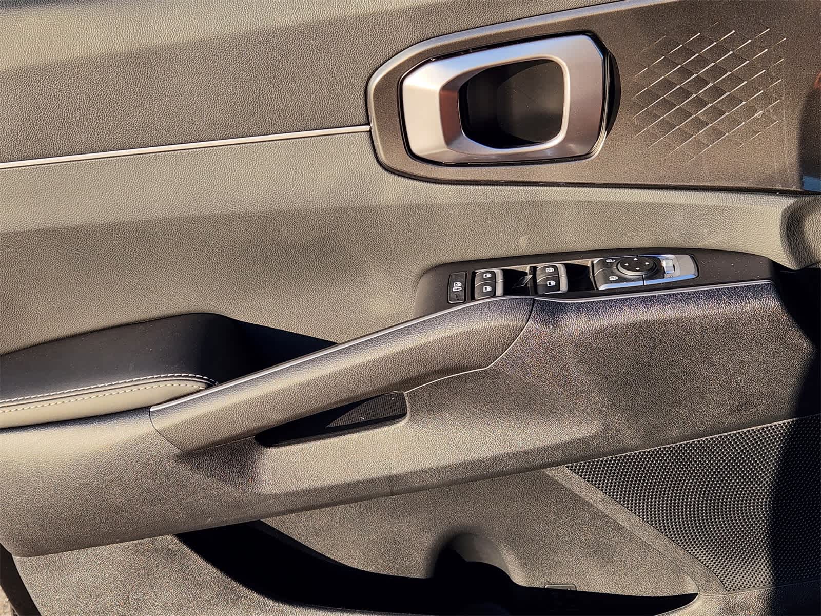 Thumbnail: 2026 Kia Sorento - 20