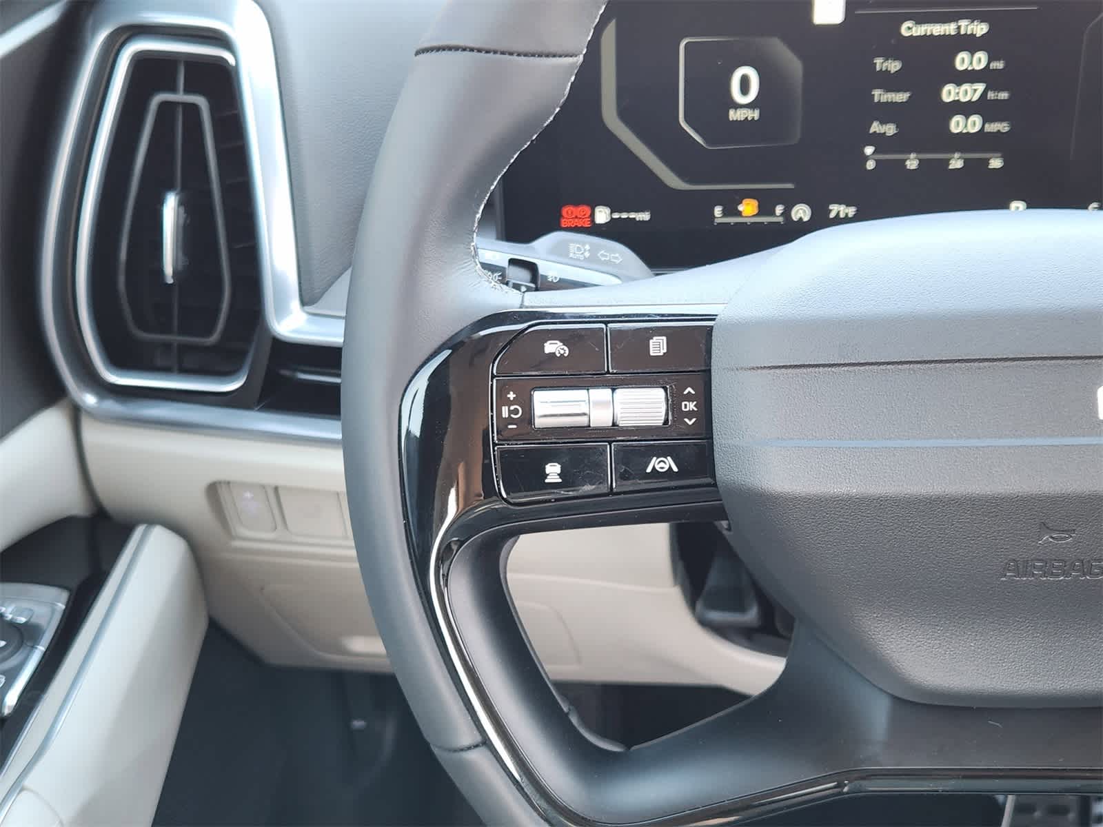 Thumbnail: 2026 Kia Sorento - 27