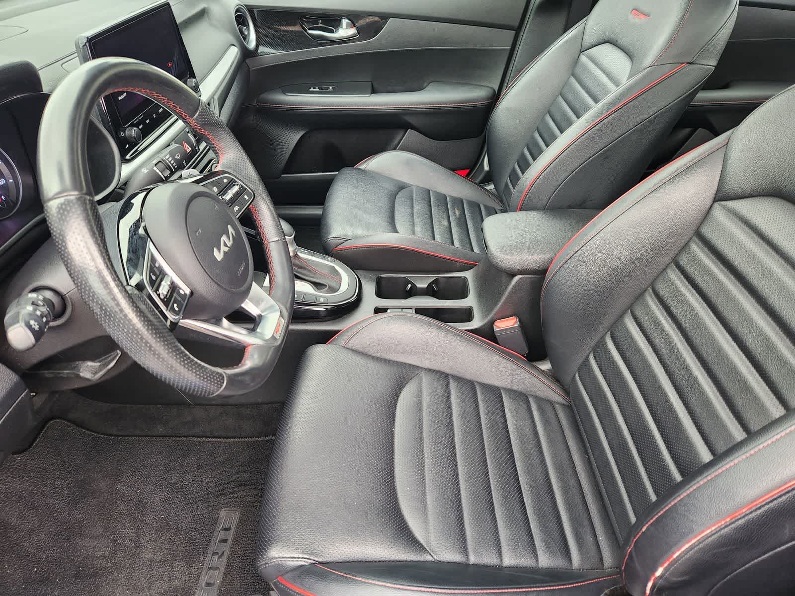 Thumbnail: 2023 Kia Forte - 13