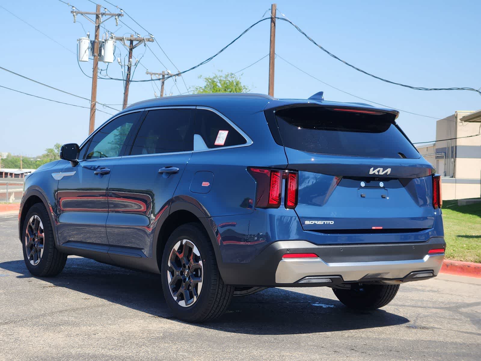 Thumbnail: 2026 Kia Sorento - 5