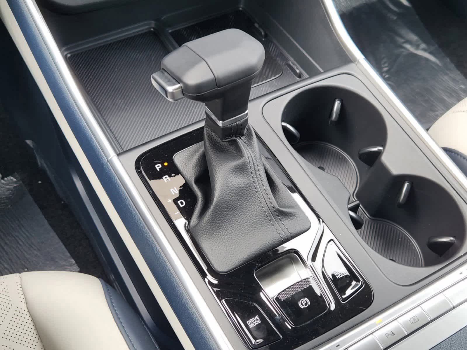 Thumbnail: 2026 Kia Carnival - 16