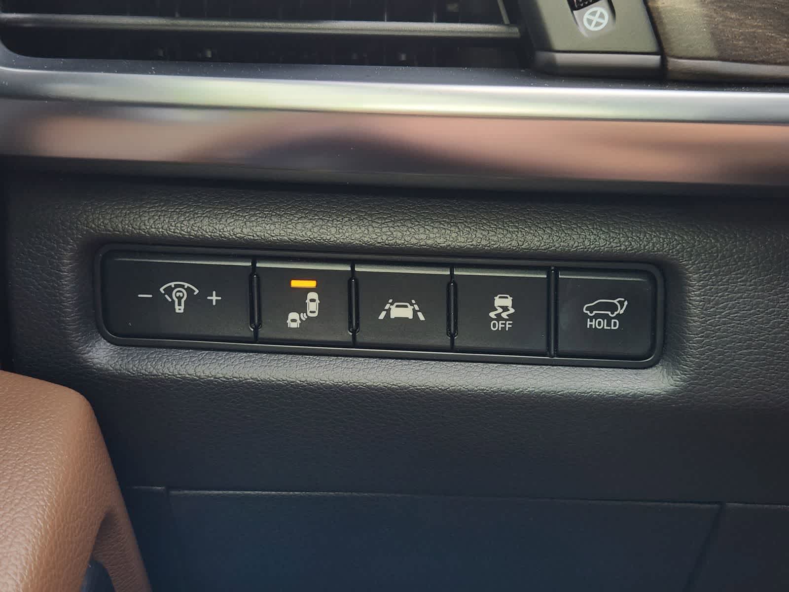 Thumbnail: 2020 Kia Telluride - 22