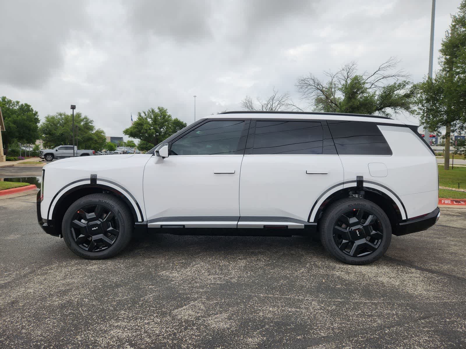 Thumbnail: 2027 Kia Telluride - 4