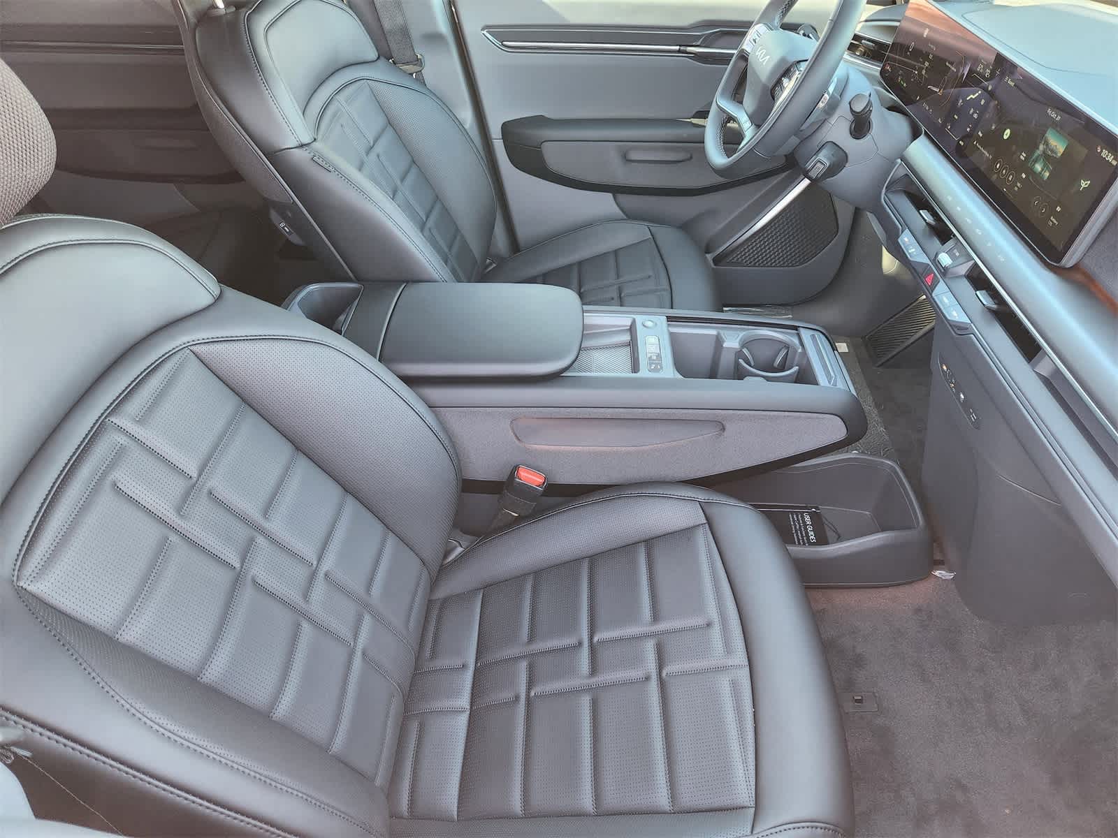 Thumbnail: 2026 Kia EV9 - 13