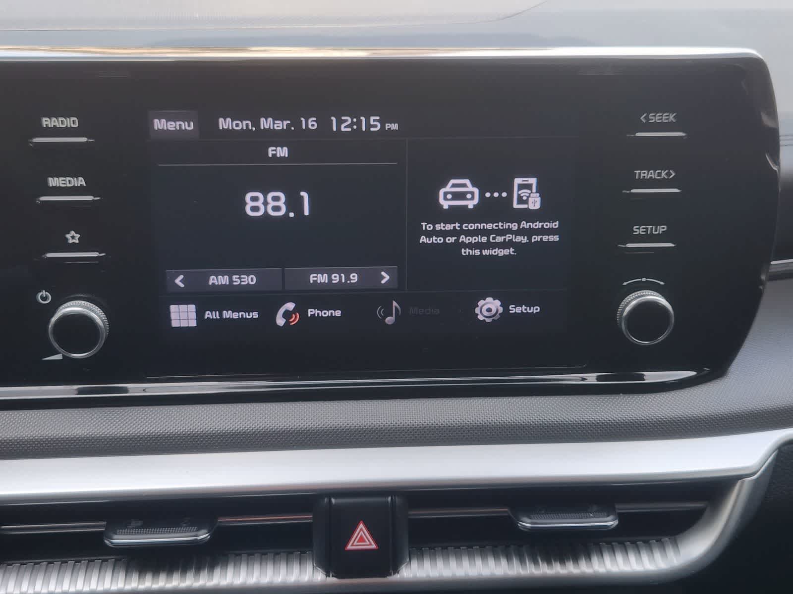 Thumbnail: 2023 Kia K5 - 16