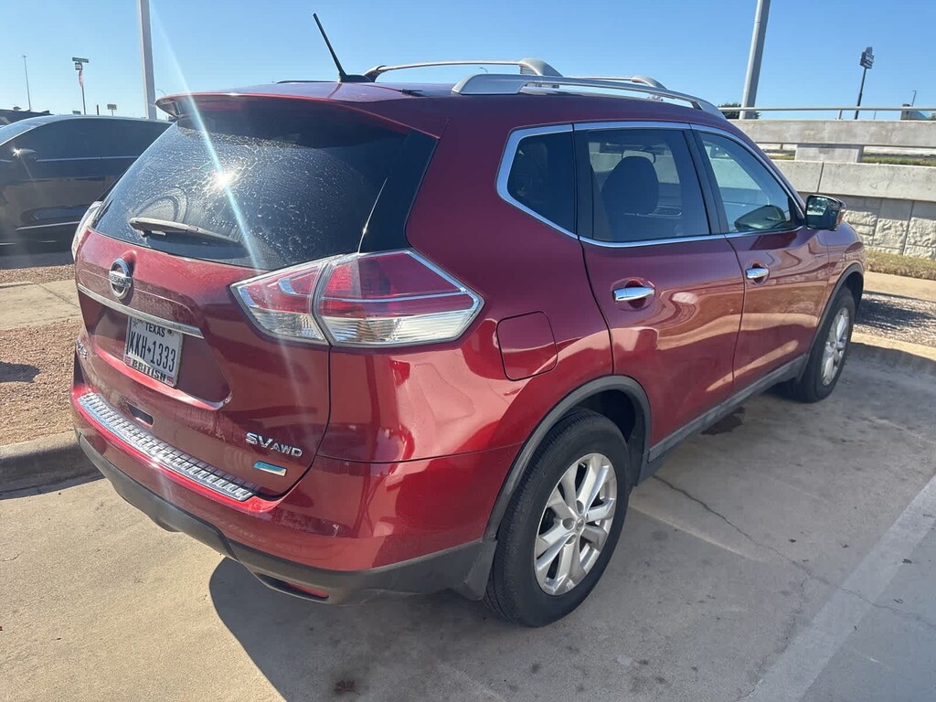 Used 2014 Nissan Rogue SV SUV