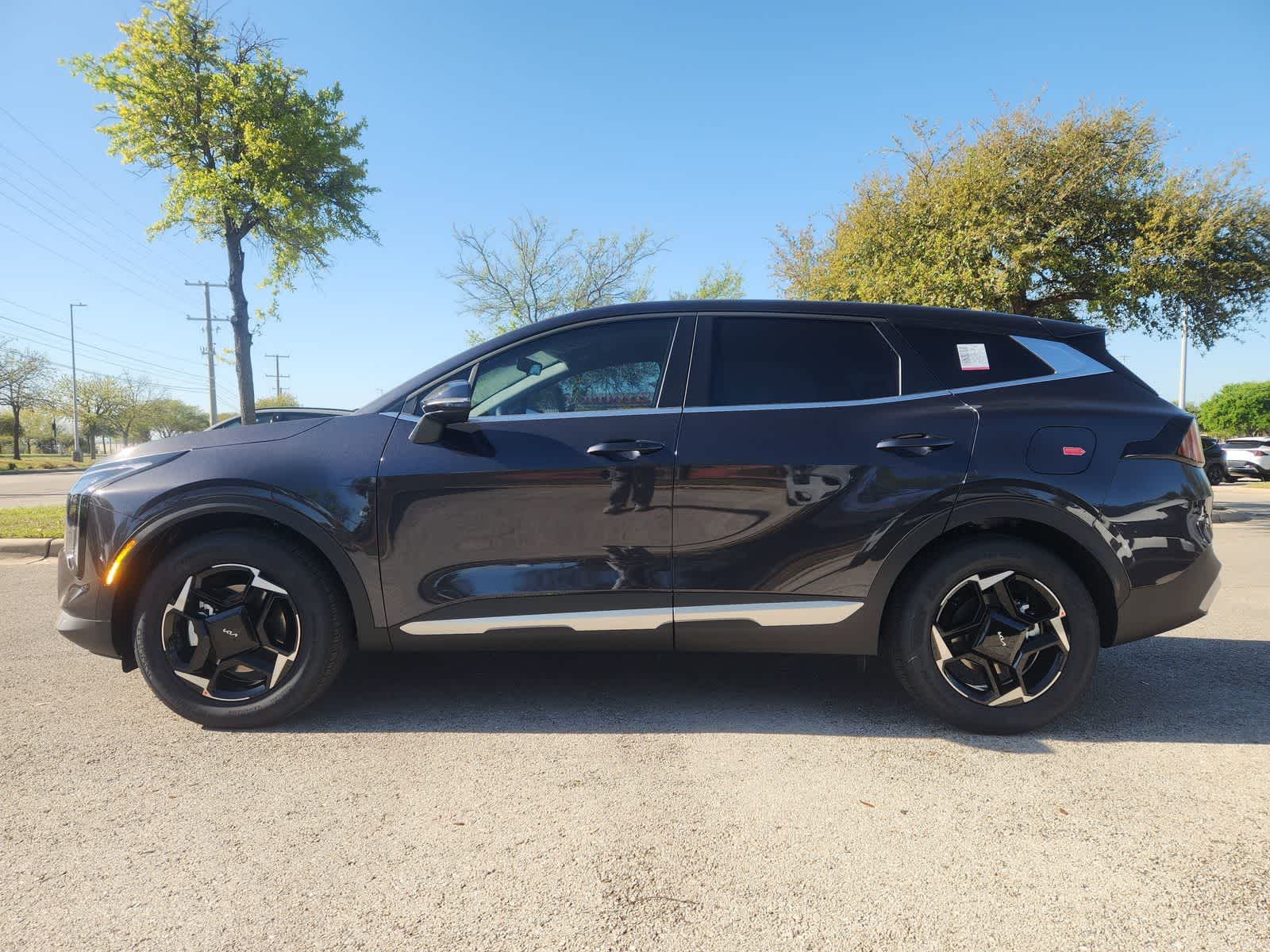 Thumbnail: 2026 Kia Sportage - 3