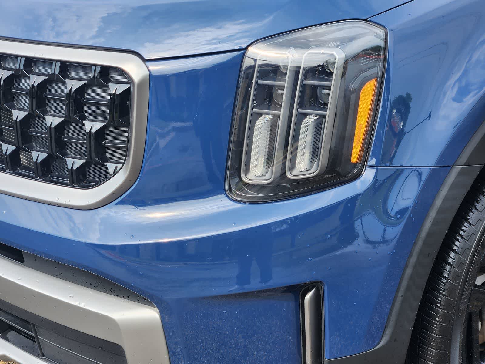 Thumbnail: 2023 Kia Telluride - 7