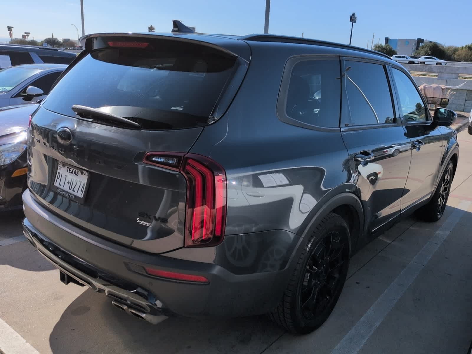 2021 Kia Telluride EX photo 2