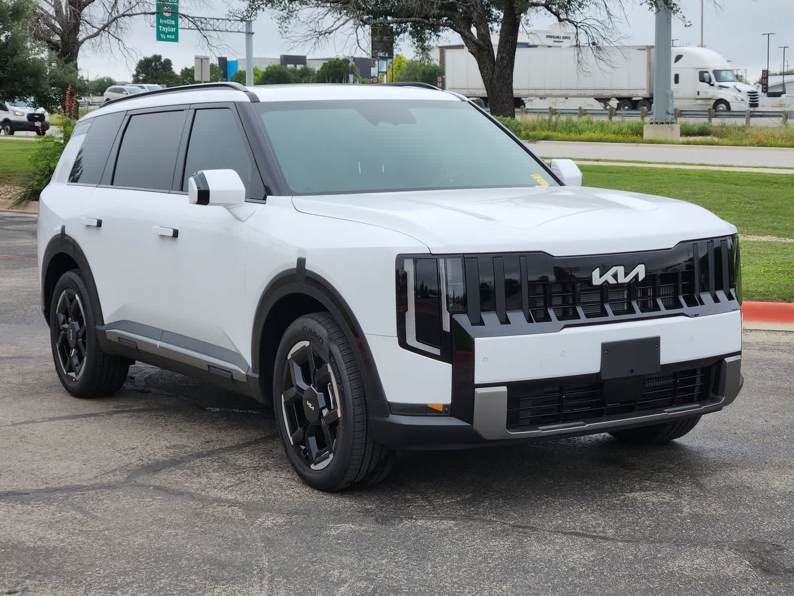 Thumbnail: 2027 Kia Telluride - 3