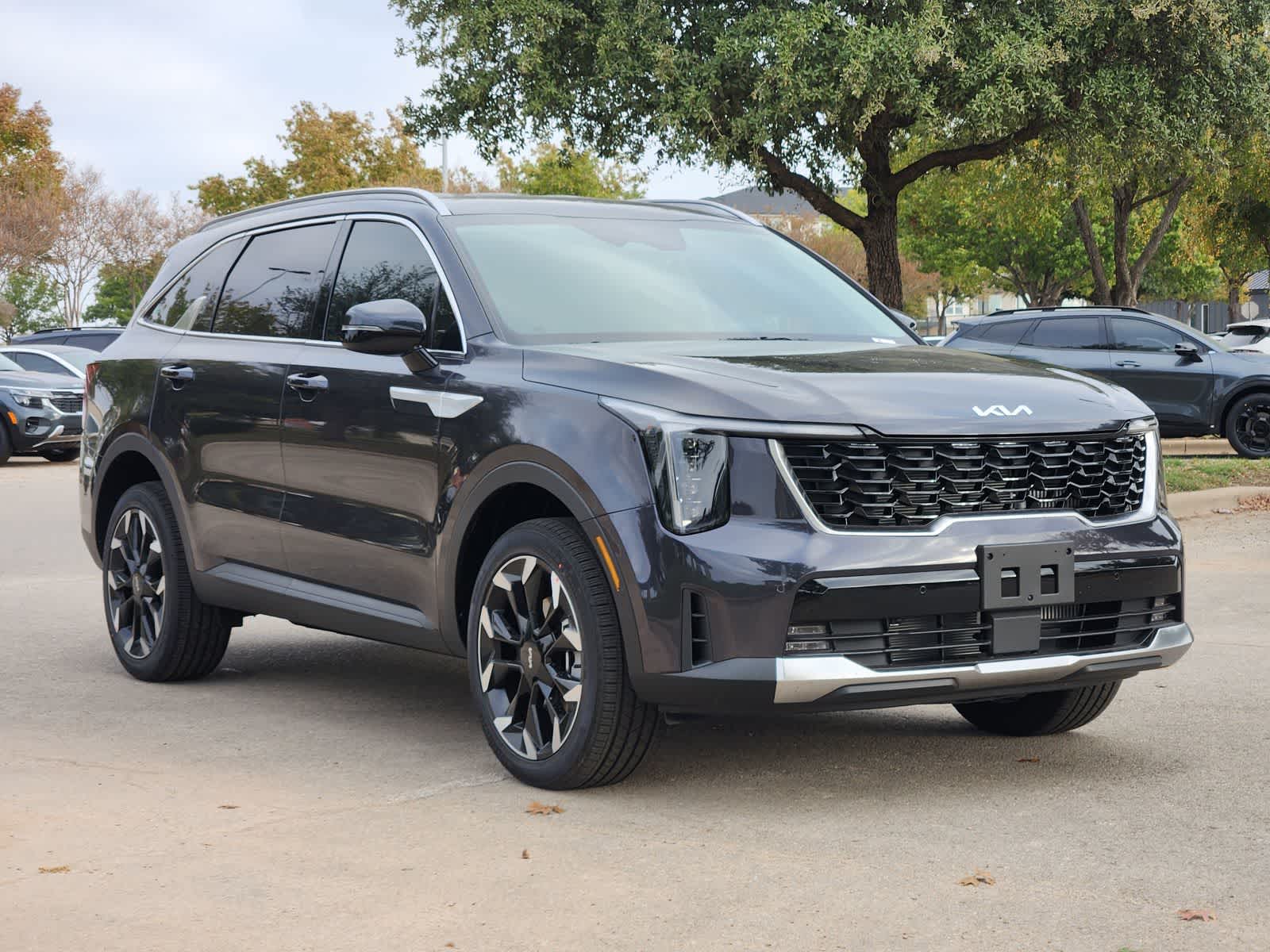 Thumbnail: 2026 Kia Sorento - 3